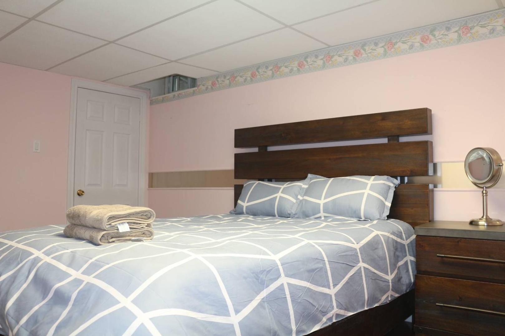 Quiet And Comfortable Homestay Oakville Quarto foto
